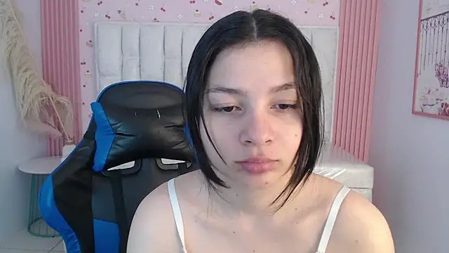 shalon diaz s online show from December 16, 2025, 1:26 pm