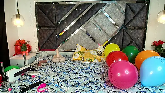 MysticMature online show from March 28, 2026, 4:41 pm