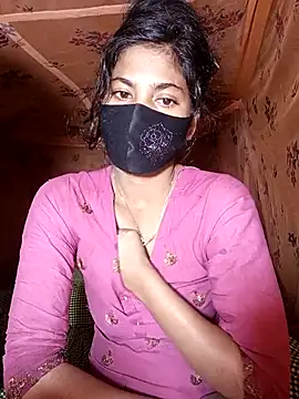 Hot couple 1 online show from January 11, 2026, 5:53 pm