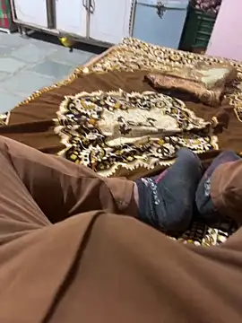 hireom55 online show from November 15, 2025, 7:07 pm