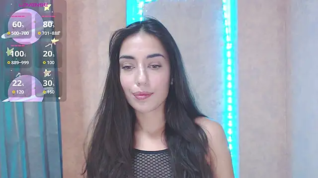 Lovelllyy online show from October 16, 2025, 10:12 am