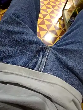 Snapshot of PetrousSpinster chatting on November 27, 2025, 3:34 pm PetrousSpinster online show from November 27, 2025, 3:34 pm