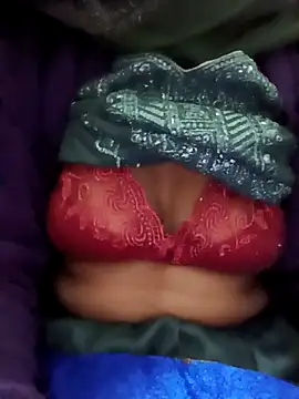 Snapshot of Sexy_Tanya69 chatting on December 19, 2025, 1:31 am Sexy Tanya69 online show from December 19, 2025, 1:31 am