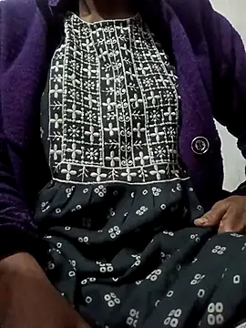 Snapshot of Sexy_Tanya69 chatting on December 4, 2025, 3:33 pm Sexy Tanya69 online show from December 4, 2025, 3:33 pm