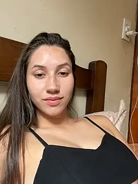 yza3 online show from March 16, 2025, 4:45 pm