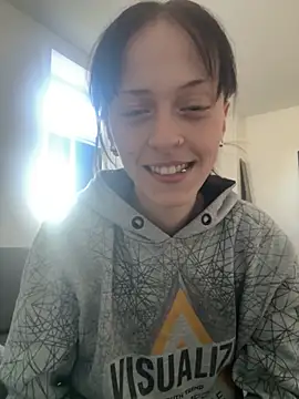 Ciara2004 online show from November 22, 2025, 10:36 am