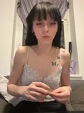 Snapshot of Ciara2004 chatting on February 5, 2026, 8:48 pm Ciara2004 online show from February 5, 2026, 8:48 pm