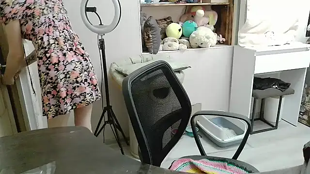 Snapshot of xMilagrosxs chatting on March 29, 2026, 9:33 am xMilagrosxs online show from March 29, 2026, 9:33 am