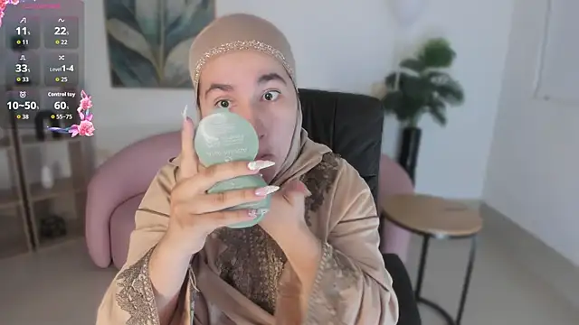 Ayha khalaf online show from September 15, 2025, 2:01 am