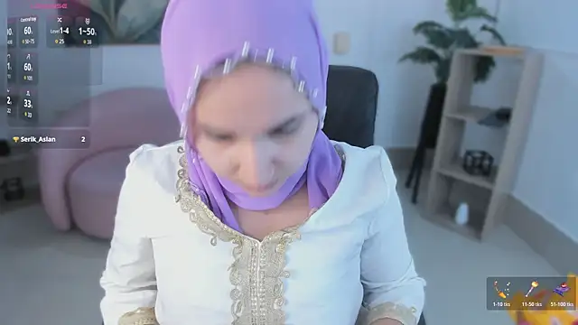 Ayha khalaf online show from November 5, 2025, 1:31 am