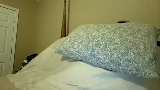 Soultouch1 online show from November 11, 2025, 11:38 am