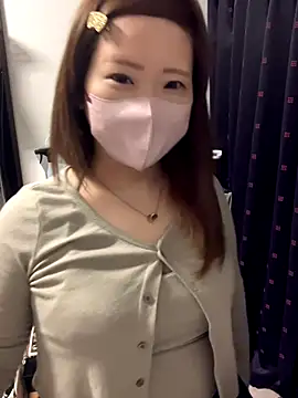 ran xx x online show from October 3, 2025, 4:19 pm