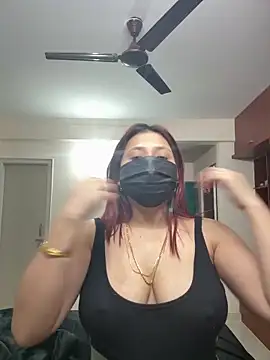 Snapshot of Hotcouples14 chatting on September 27, 2025, 4:57 pm Hotcouples14 online show from September 27, 2025, 4:57 pm