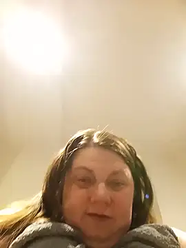 Snapshot of HotHornyEmmaX chatting on June 21, 2026, 10:15 pm HotHornyEmmaX online show from June 21, 2026, 10:15 pm
