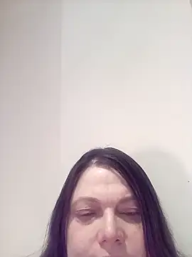 Snapshot of HotHornyEmmaX chatting on February 15, 2025, 5:41 am HotHornyEmmaX online show from February 15, 2025, 5:41 am