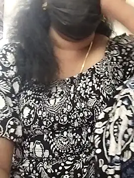 Snapshot of Tamil_Aathira chatting on March 8, 2025, 8:00 am Tamil Aathira online show from March 8, 2025, 8:00 am