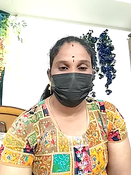 Snapshot of Tamil_Aathira chatting on October 25, 2025, 5:24 pm Tamil Aathira online show from October 25, 2025, 5:24 pm