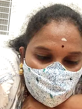 Snapshot of Tamil_Aathira chatting on February 20, 2025, 2:24 pm Tamil Aathira online show from February 20, 2025, 2:24 pm