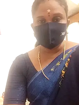 Snapshot of Tamil_Aathira chatting on March 2, 2025, 12:47 pm Tamil Aathira online show from March 2, 2025, 12:47 pm