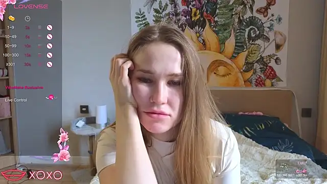 DianaShermy online show from December 16, 2025, 10:08 am