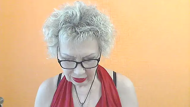 Snapshot of NessyJenixs chatting on June 12, 2026, 12:58 pm NessyJenixs online show from June 12, 2026, 12:58 pm