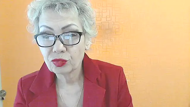 Snapshot of NessyJenixs chatting on February 2, 2026, 8:02 am NessyJenixs online show from February 2, 2026, 8:02 am