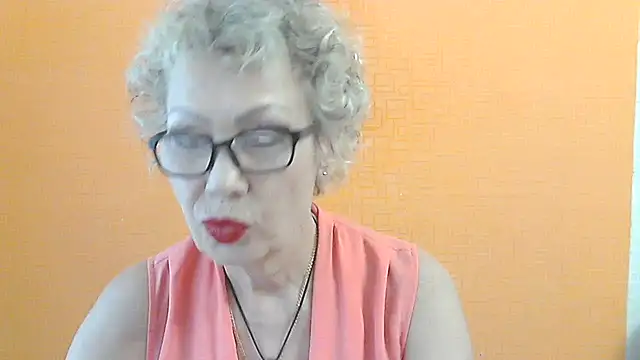 Snapshot of NessyJenixs chatting on June 29, 2026, 1:11 pm NessyJenixs online show from June 29, 2026, 1:11 pm