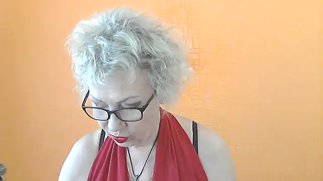 Snapshot of NessyJenixs chatting on June 14, 2026, 6:36 am NessyJenixs online show from June 14, 2026, 6:36 am