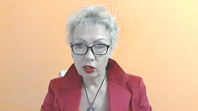 NessyJenixs online show from October 24, 2025, 1:21 pm