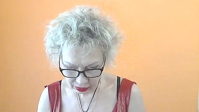 Snapshot of NessyJenixs chatting on May 26, 2026, 6:55 am NessyJenixs online show from May 26, 2026, 6:55 am