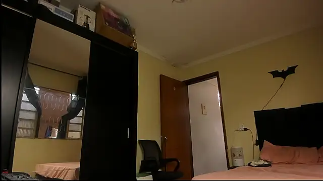 sexyflight online show from February 10, 2026, 5:23 pm