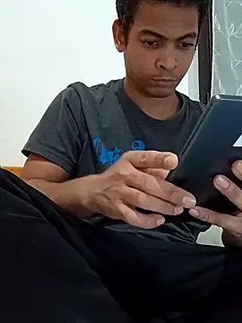 cingonduro online show from November 12, 2025, 7:18 pm