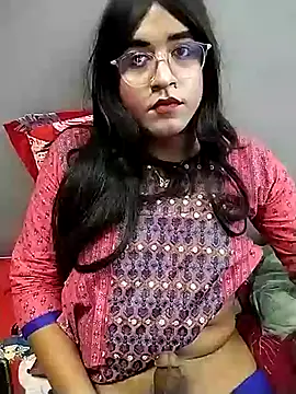 HijabiQueen789 online show from March 13, 2025, 9:48 pm