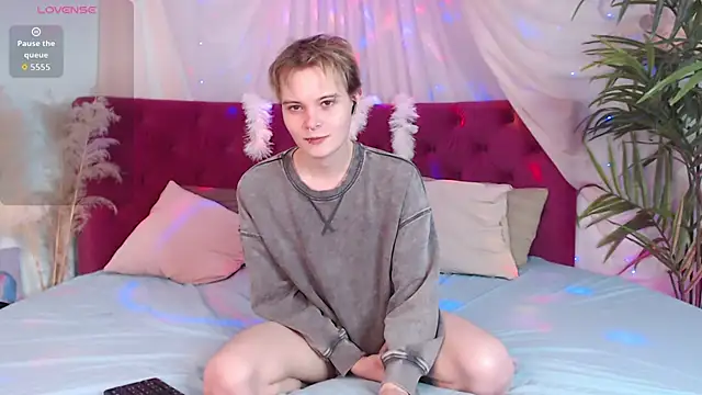 DemianEnglen online show from October 22, 2025, 7:24 pm