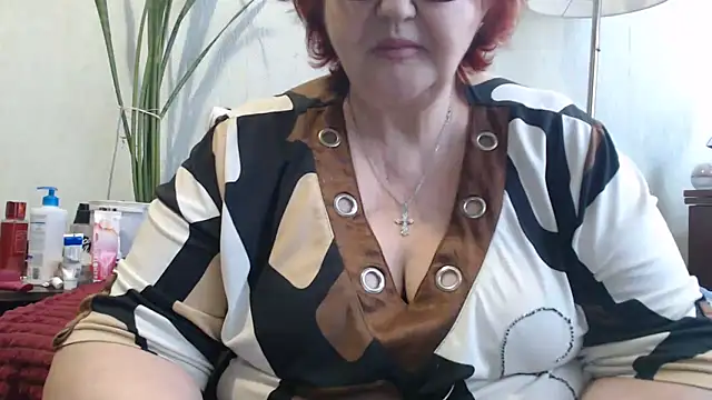 DeniseeRosea online show from March 16, 2026, 7:45 am