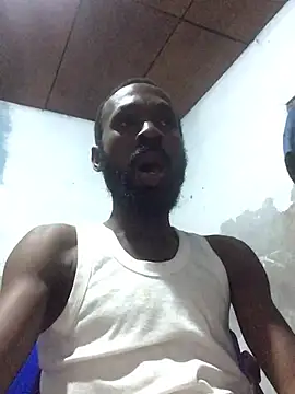 Snapshot of onewinnertee chatting on February 26, 2026, 12:10 am onewinnertee online show from February 26, 2026, 12:10 am