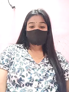 Simran-001 online show from February 11, 2026, 11:43 am