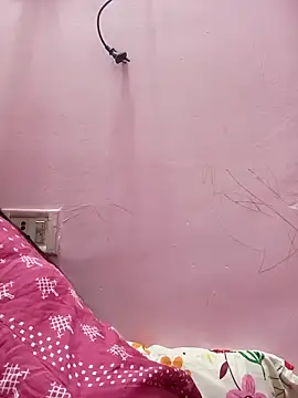 Simran-001 online show from February 18, 2026, 12:23 pm