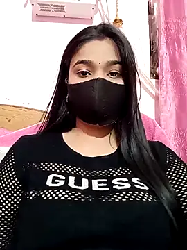 Simran-001 online show from November 28, 2025, 7:19 am