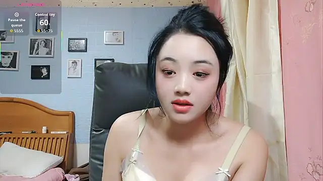 Snapshot of ManMan-520 chatting on November 3, 2025, 7:28 pm ManMan-520 online show from November 3, 2025, 7:28 pm