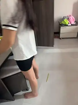 TOP po online show from April 12, 2026, 4:27 am