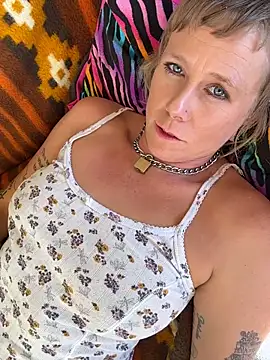 I am babydoll online show from March 26, 2026, 5:00 pm