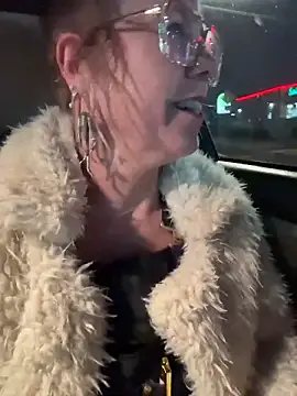 I am babydoll online show from March 10, 2026, 7:23 am