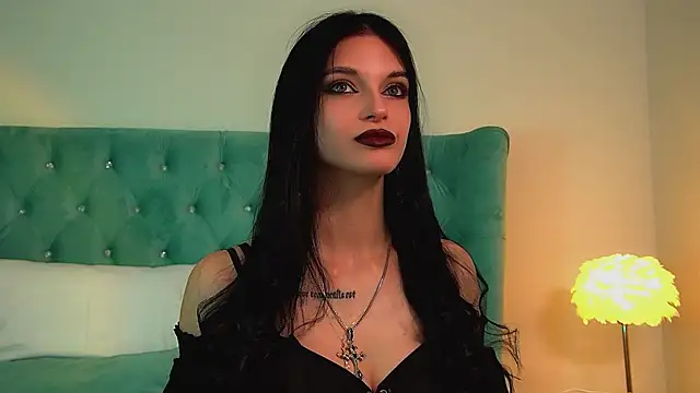 Snapshot of BeverlyMost chatting on May 10, 2026, 6:39 am BeverlyMost online show from May 10, 2026, 6:39 am