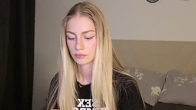 Snapshot of GabriellaOlsen chatting on May 31, 2026, 6:09 pm GabriellaOlsen online show from May 31, 2026, 6:09 pm