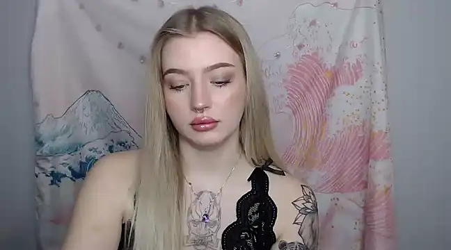 DelightCamila online show from January 22, 2025, 7:57 am