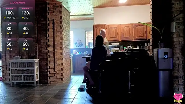 Snapshot of ourjourneyxoxoxo chatting on November 20, 2025, 9:21 am ourjourneyxoxoxo online show from November 20, 2025, 9:21 am