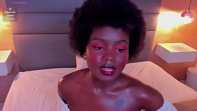 Stela  Gs online show from February 28, 2026, 9:03 pm