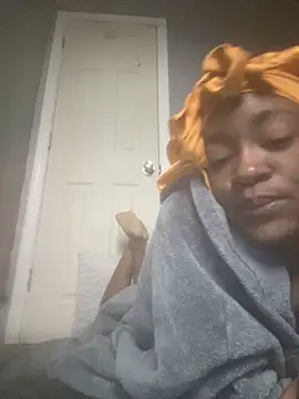 Snapshot of Meerawantsyou chatting on February 6, 2025, 2:37 pm Meerawantsyou online show from February 6, 2025, 2:37 pm