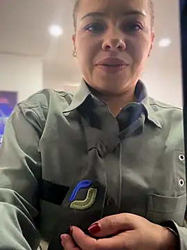 Snapshot of Ariana-07 chatting on November 20, 2025, 1:12 pm Ariana-07 online show from November 20, 2025, 1:12 pm